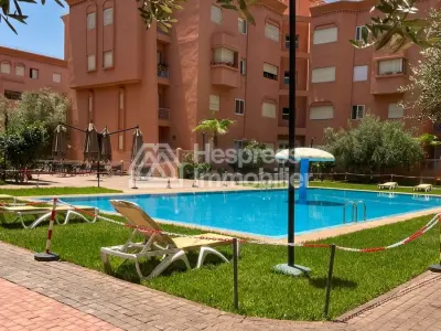 Apartment for sale on Route Casablanca. Total area 90 m². Parking and garden