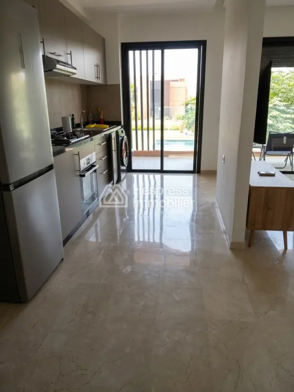 Superbe appartement à vendre à Route de Tahanaout. Surface totale 85 m². Bien meublé