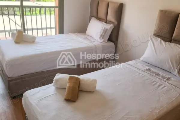 Superbe appartement à vendre à Route de Tahanaout. Surface totale 85 m². Bien meublé