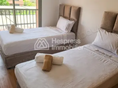 Superbe appartement à vendre à Route de Tahanaout. Surface totale 85 m². Bien meublé