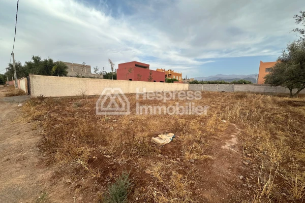 Terrain à vendre, 500m² à Marrakech Milkiya