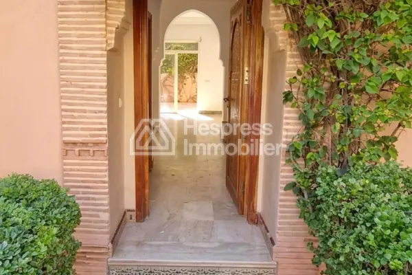 Villa en location longue durée non meublée