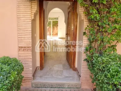 Villa en location longue durée non meublée