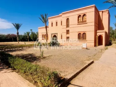 Une Belle villa en vente sur une Résidence sécuris