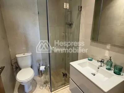 Location d'un appartement à Agdal. 2 chambres agréables. Bien meublé