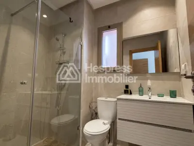 Location d'un appartement à Agdal. 2 chambres agréables. Bien meublé