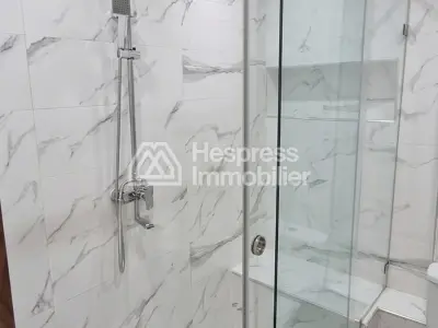Très bel appartement en location longueé