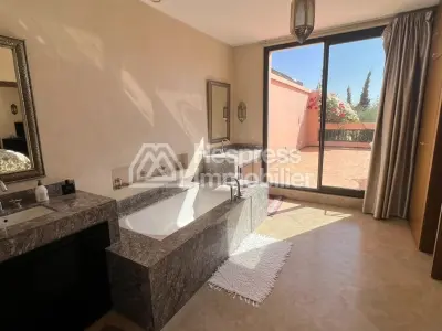 Beau riad a al maaden en location
