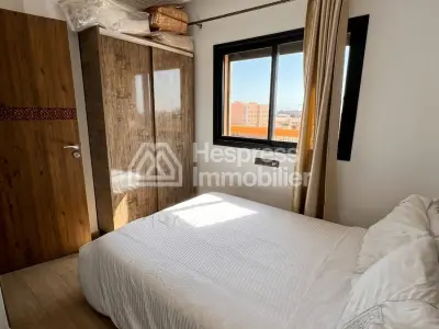 Très bel appartement en Vente à Guéliz. 4 grandes pièces. Concierge et piscine