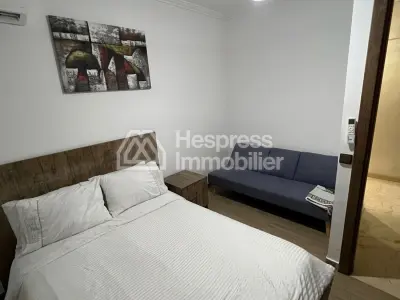 Très bel appartement en Vente à Guéliz. 4 grandes pièces. Concierge et piscine