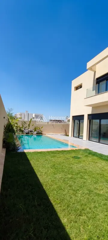 Villa en vente sur résidence sécurisée